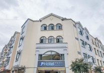 君遨酒店·临沧沧源摸你黑广场店盛大开业，智能科技引领沧源新风尚