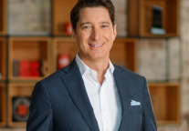 希尔顿集团任命执行副总裁兼首席发展官