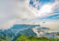 百分百中奖的刮刮卡！民宿体验券，冰洞群门票，蹦极券…超多大奖在等你！