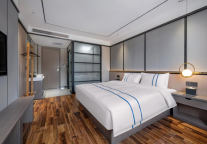 途客轻居酒店(兰州中川机场店)|西北中转站里的“15分钟兰州速写”