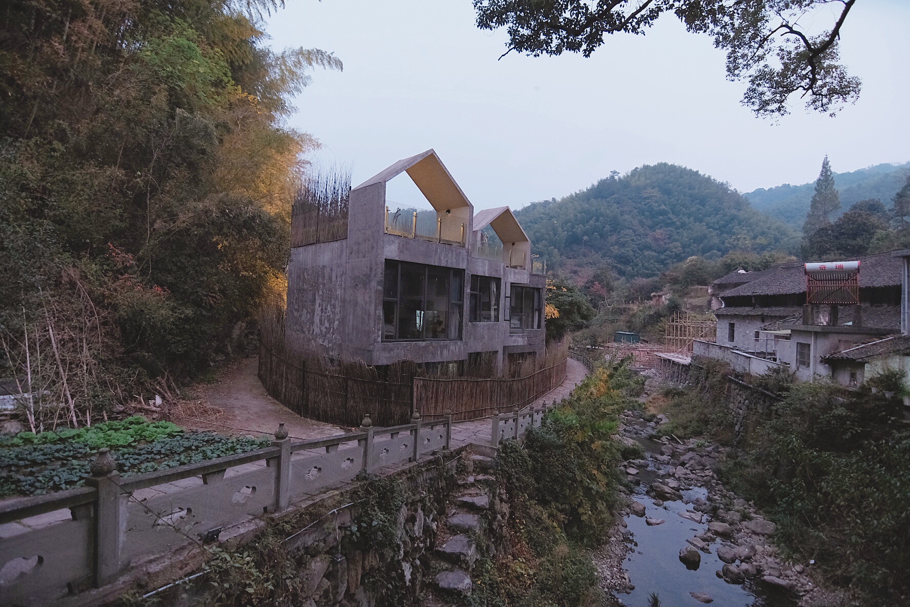 京津冀联合发布“双节”价格告诫书：景区不得变相提高门票价格