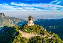 300万年冰川×2500年古村：中国天然氧吧如何用五感疗愈征服年轻人？