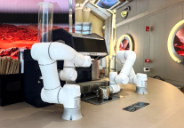  ROBOT AND COFFEE星际主题旗舰店盛大开业！引领科技咖啡新潮流