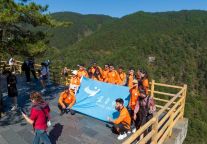 秋日美景胜春朝！明月山景区迎宜春学院留学生团队！