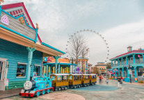 上海迪士尼度假区与一嗨租车达成数年战略联盟