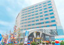 金桥·海昌企鹅度假酒店盛大开业 人气爆棚解锁暑期亲子出游新体验