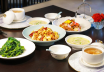 成都万达瑞华酒店毕业季献礼