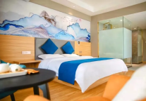 RevPAR同比提升77元，天天满房！云酒店暑期档受热捧