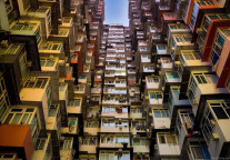 香港政府严打滥用公屋，半年收回8700单位