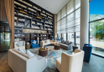 丽呈集团与四川岷山集团达成战略合作协议，三家岷山丽呈酒店同日上线