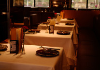 亚运会叠加中秋国庆 美团：餐饮堂食订座量增长112%