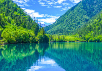 九华旅游5亿元定增获上交所受理