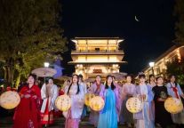 活动招募 | 明月山千人汉服温泉沐足仪式，穿越大秀，只等你来！