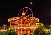 消息称迪士尼将美国主题公园旺季票价上调约6%