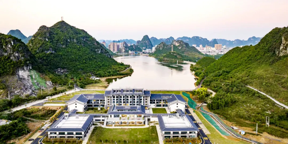 广西罗城清莲山庄酒店项目.jpg