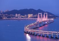 大连站旁的智慧旅居地标，格林豪泰邀您共赴山海之约