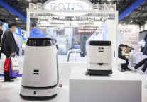 10000+酒店人都在围观的盛会来袭！看机器人如何打造差异化服务