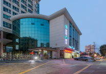 途客尚邻酒店温州信河街店，正等待着您的下榻