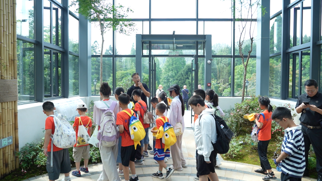 探秘自然密码，培育少年志趣——庐山研学之旅赋能学子全面成长
