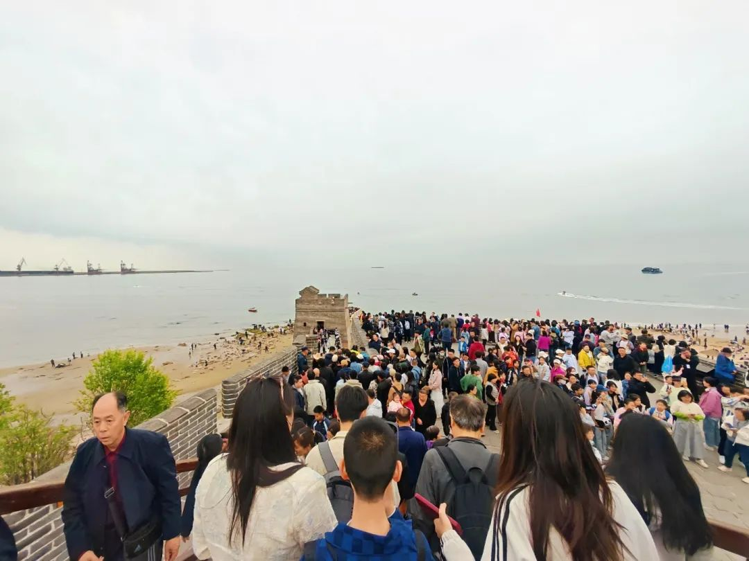 热烈的五一 亲爱的你 || 山海关景区人气值狂飙！