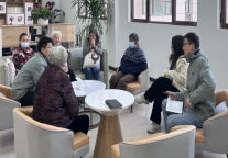 邻里共商议事会 畅通民意促善治