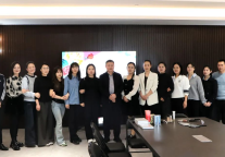 榆林旅投公司工会委员会开展庆祝“三八”妇女节彩妆课堂活动