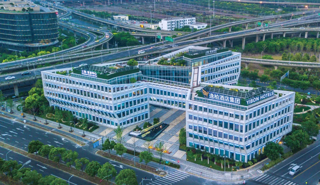 逸柏酒店集团四度蝉联中饭协"中国酒店集团规模TOP 9"