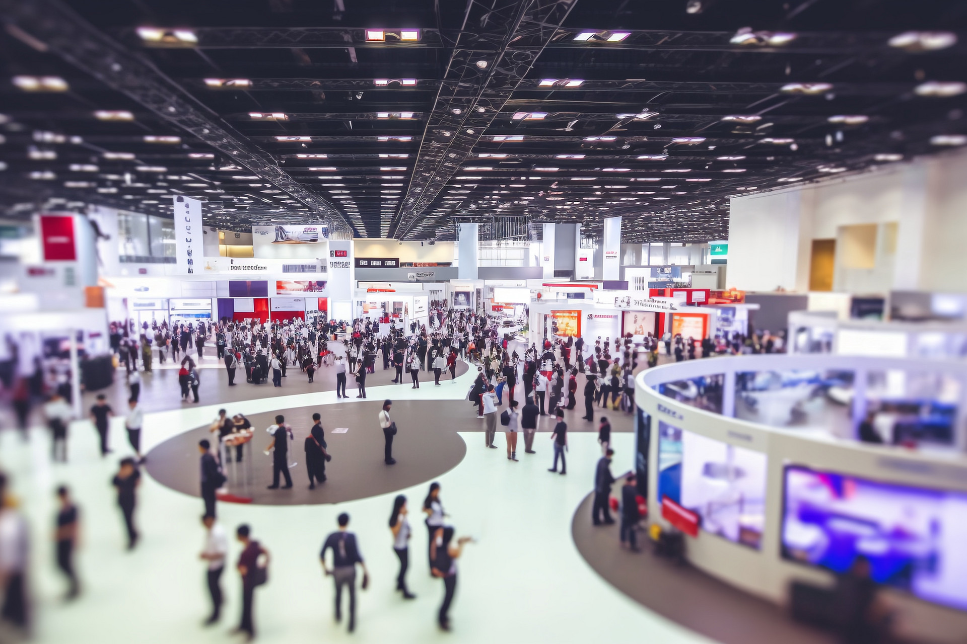 进博会期间，上海酒店订单同比增长八成 