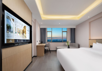 酒店财报超出预期，高质量酒店更强溢价空间