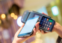 广州花园酒店2023年上半年净利润率11.99%