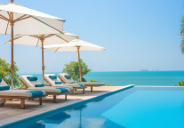 希尔顿15亿美元收购度假村营运商Bluegreen 预计明年上半年完成