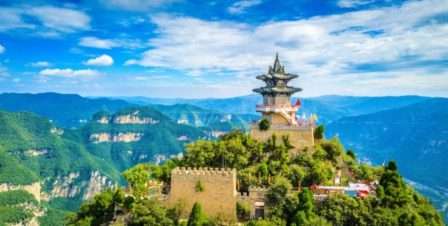 带她来云丘山，我发现了妈妈的小秘密……