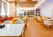 格林东方酒店，翻开新疆的博大与壮美