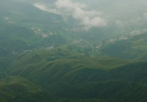 爬山不发疯，难道发霉吗？