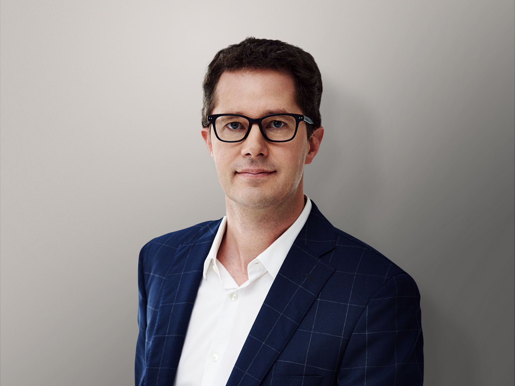 瑰丽酒店集团任命 JOERG ZOBEL 为首席营运总裁