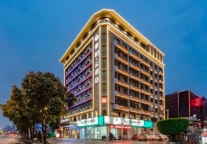 荣登全球酒店品牌50强，云酒店八月带你“睿”行天下