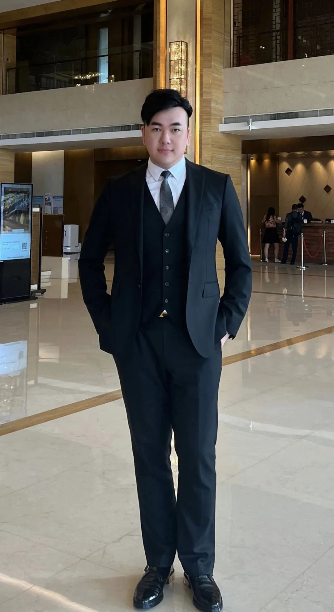 郑孝庆先生出任宁波凯洲皇冠假日酒店和宁波凯洲智选假日酒店—综合体酒店总经理.jpg