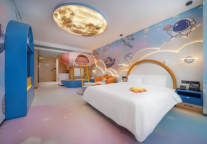 喜报！朗丽兹酒店斩获行业年度大奖