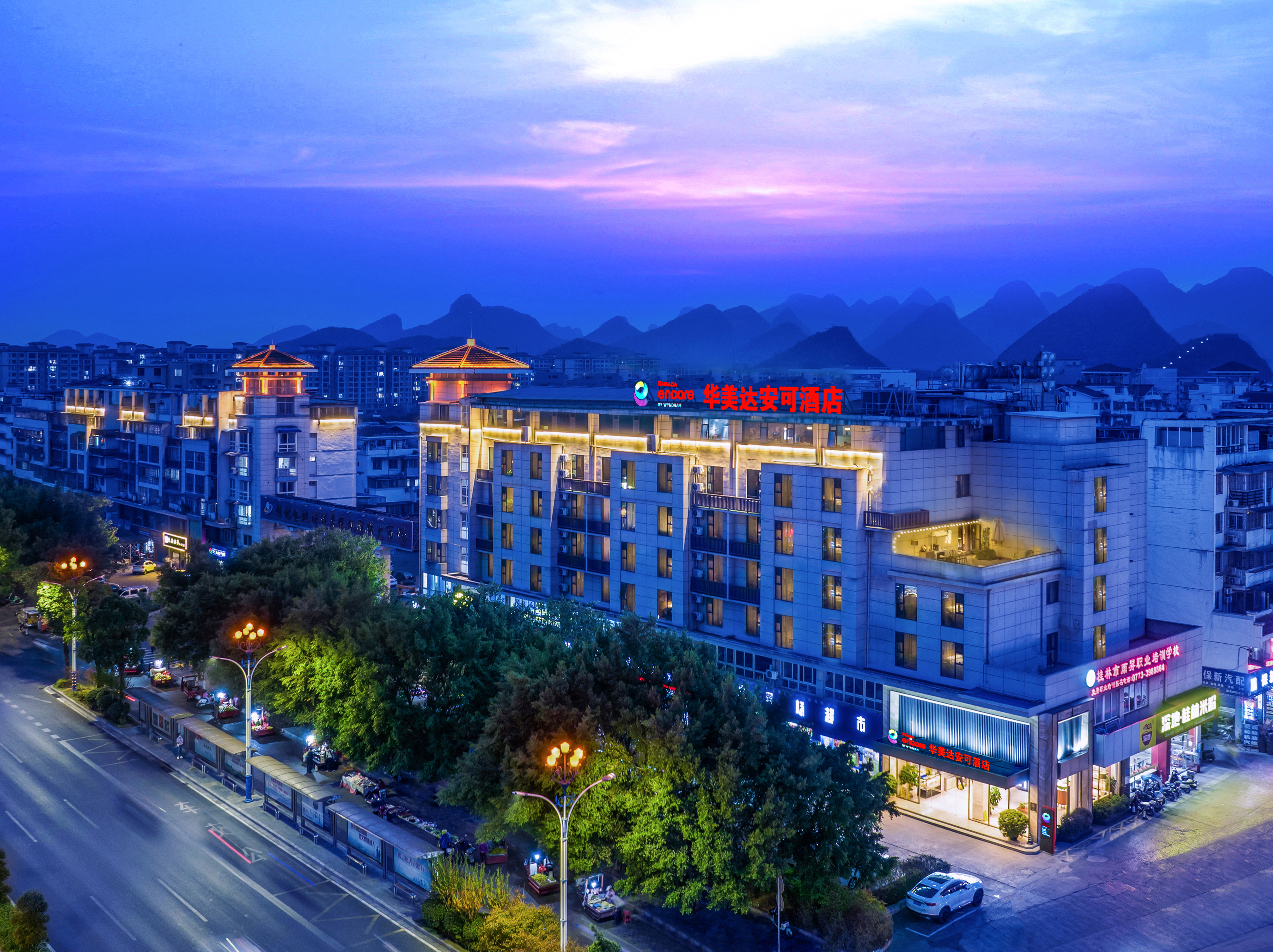 亿百体育app下载3月新开业中高端及以上酒店78家客房数超9000间!(图17)