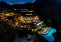 欧洲旅行商探秘世界长寿乡 — 解码巴马康养的 “地心引力”