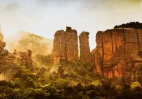 我用科技征服龟峰景区，结果被央视镜头捕捉到了！