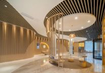 于江夏湖畔，寻一场无眠酒店的浪漫