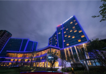 雅阁酒店集团|金秋着色山河浪漫，旅途一阁赏尽风光