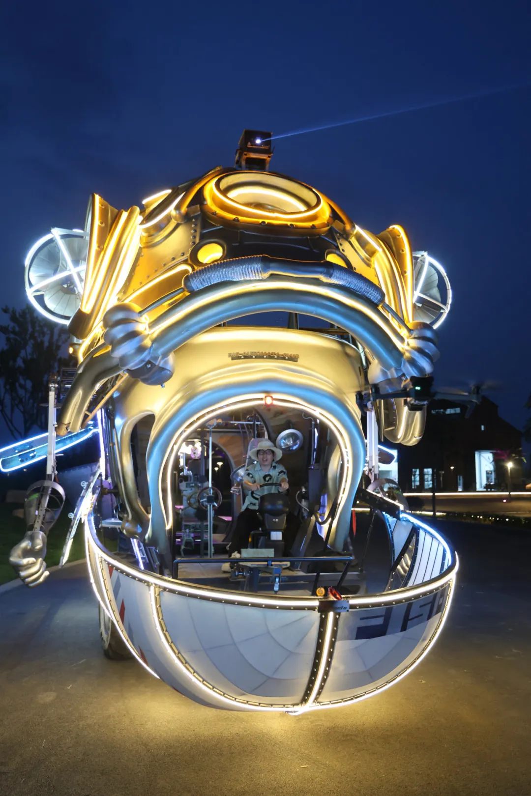 别让燥热占了夏夜！东平湖流浪水世界夜场，清凉狂欢已上线