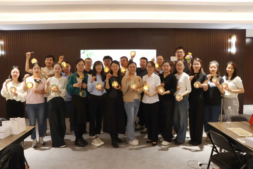 茶韵灯影·情满中秋 榆林旅投公司中秋雅集圆满落幕