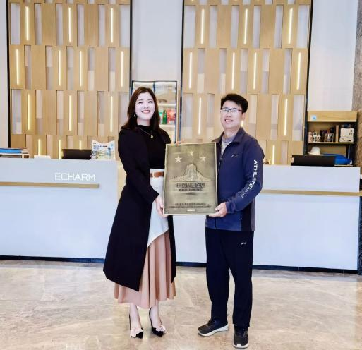 从基层员工到酒店总经理——宜尚酒店的杜拉拉升职记