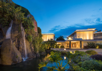 建发旅游集团旗下“悦华”品牌迎来40周年，以高质量服务，续写新的时代荣光