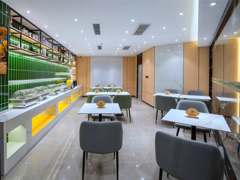 格林豪泰酒店，邀您来喀什欢乐旋转起舞吧
