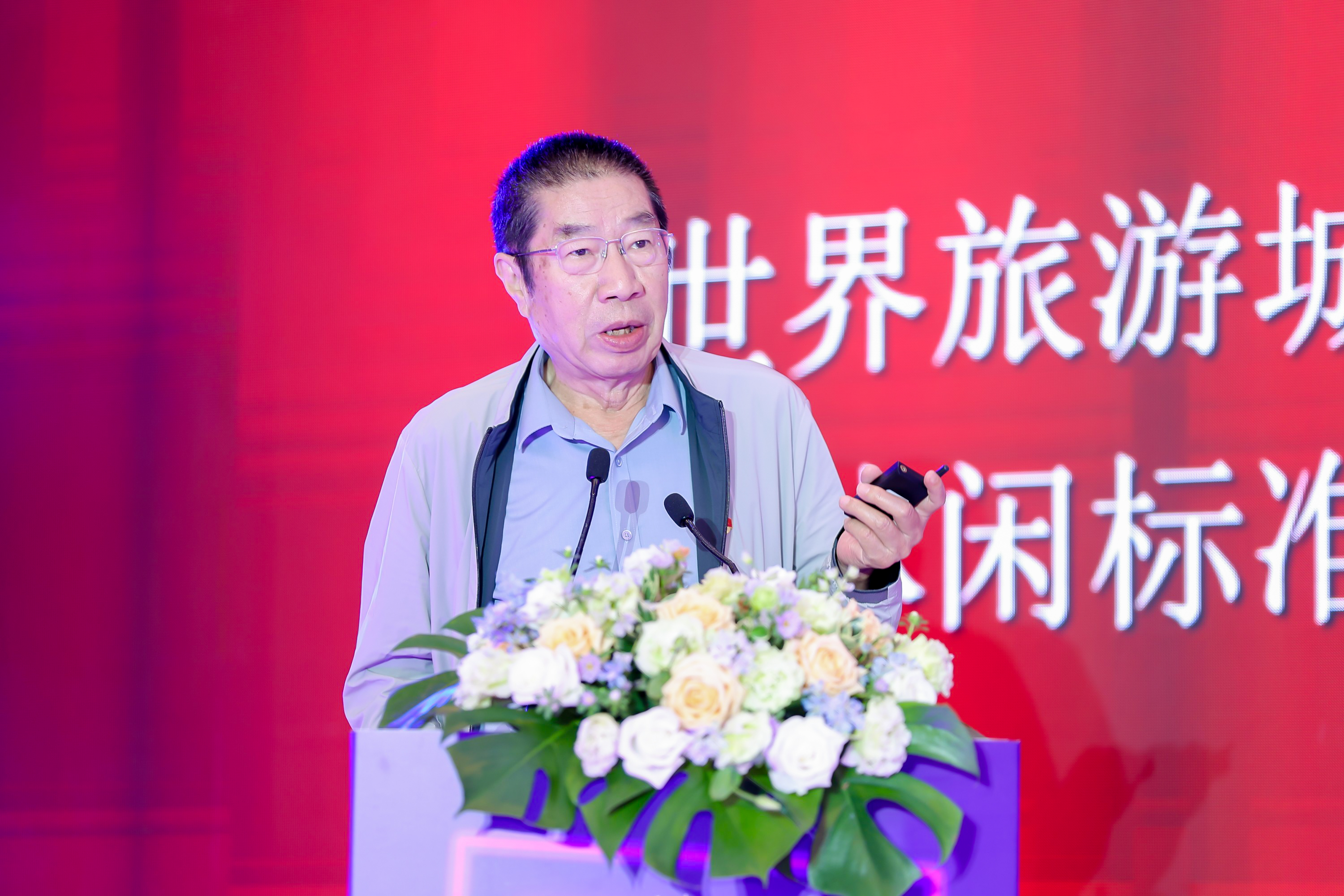 魏小安.jpg