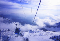 丽江股份增资牦牛坪公司 并推进玉龙雪山索道扩建项目